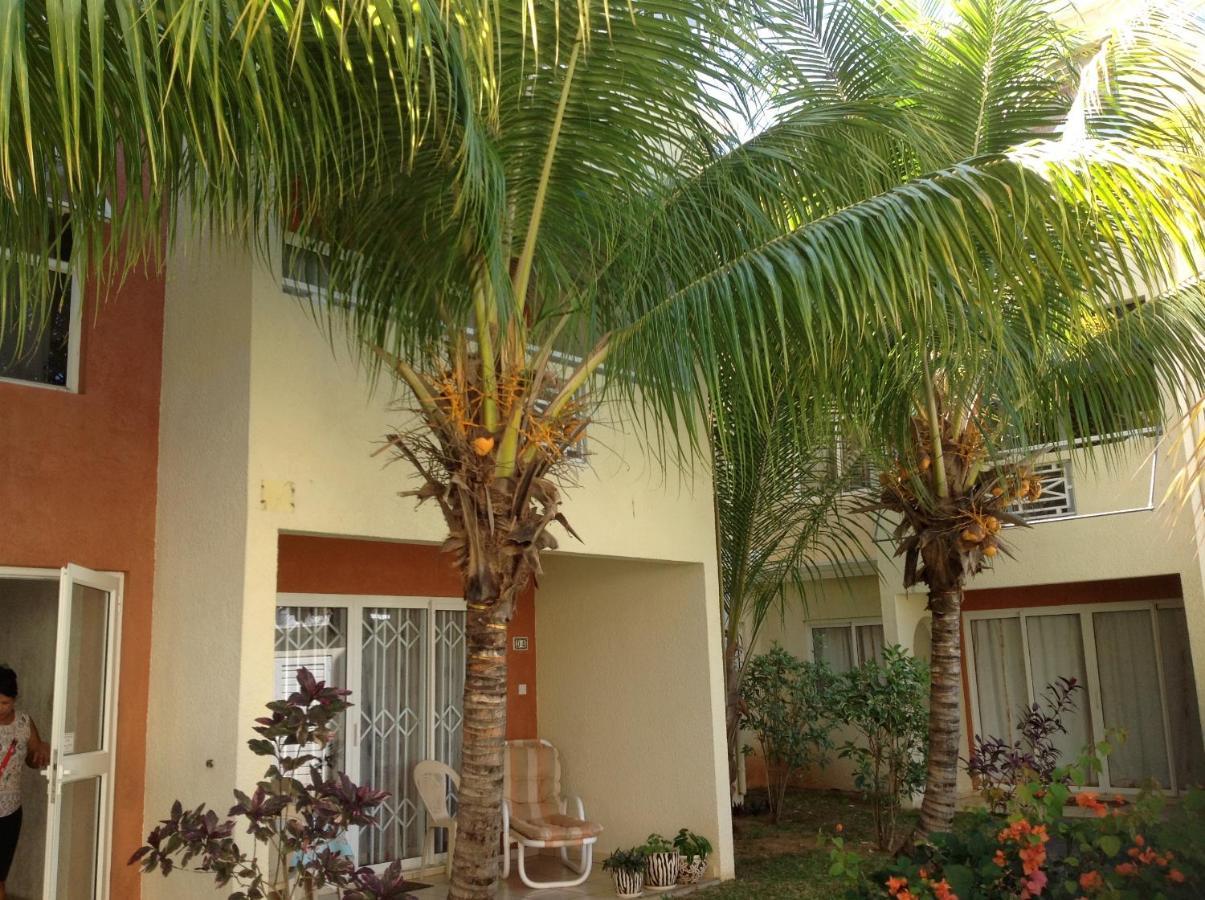 Lovely Apartment In Flic En Flac, Close To The Beach And All Amenities. 외부 사진