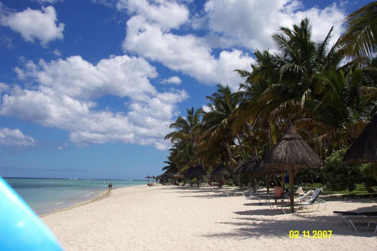 Lovely Apartment In Flic En Flac, Close To The Beach And All Amenities. 외부 사진